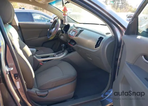 2015 Kia Sportage Lx z USA, uszkodzony, nr VIN KNDPBCAC7F7765239